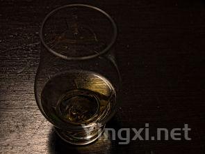 什么酒有奖是1克拉的黄金,什么酒有奖