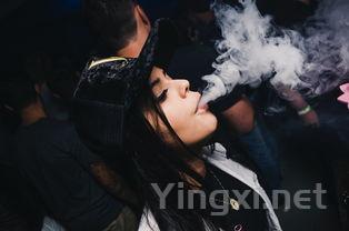 电子烟有什么危害,女孩子抽电子烟有什么危害