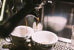 红酒出厂价格到零售的价格差是多少，红酒现货是什么意思