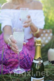 究竟多少钱的葡萄酒算得上奢侈品?