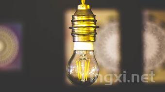 畅饮佳酿，不沾“葡萄牙”色？教你妙招唇齿依旧清新！