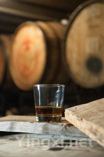 探寻威士忌韵味：“惹味”木桶的酿造艺术