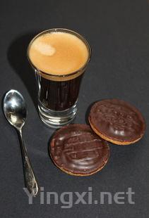 葡萄酒品鉴指南：探寻独特果香奥秘