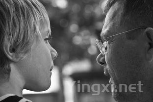 喝葡萄酒时，你可能不小心咽下了这些