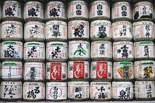 火眼金睛识破假酒：酒标信息大揭秘