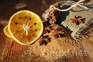 葡萄酒香气描述的艺术:如何赋予其独特腔调?