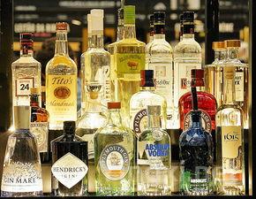 酱酒热销势头猛，名酒争锋宴席市场