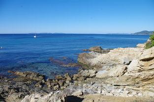 品味阿玛菲海岸风情:意大利南部葡萄酒产区探秘