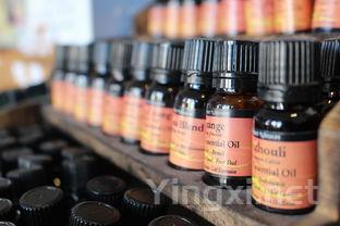 香槟香气深度解析:你闻出几层味道?