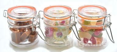 老酒开瓶讲究多，如何优雅品鉴？